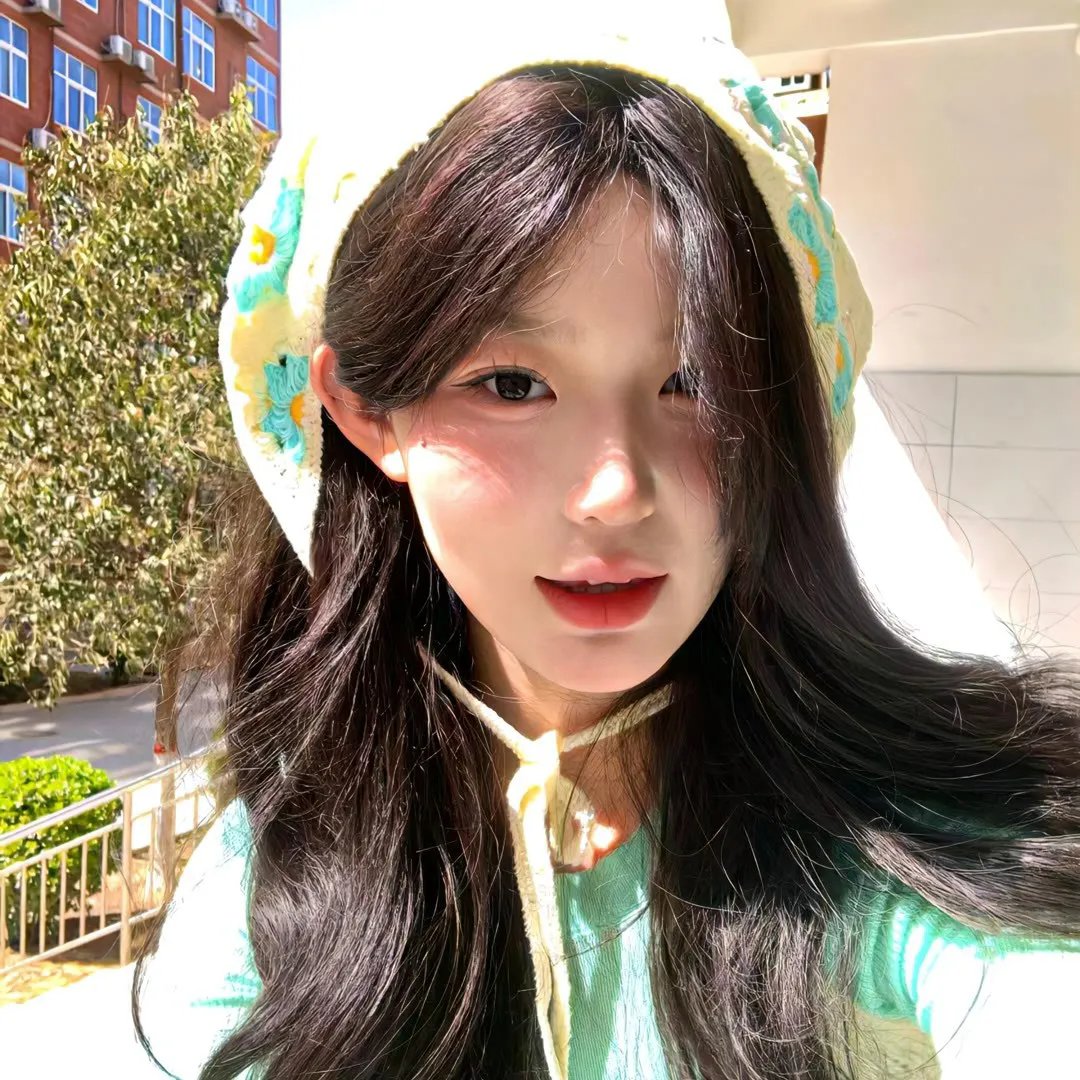 欲海女王蜂 在线观看封面