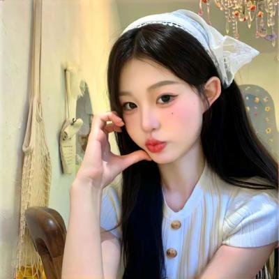 鱼跃在花见 在线观看封面